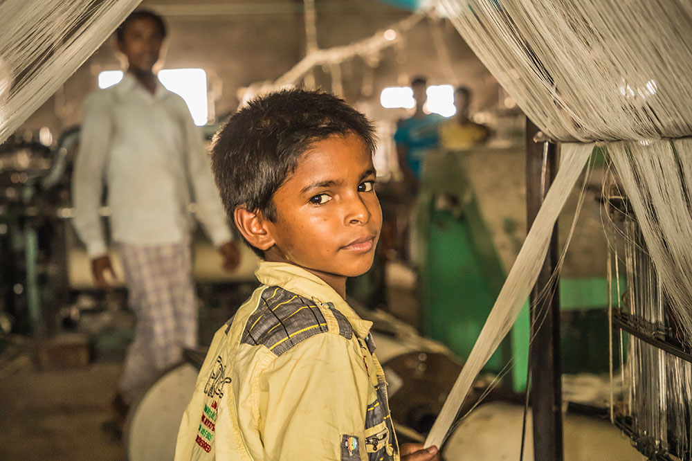 Multi-stakeholder project combats child labour in India and Banglades