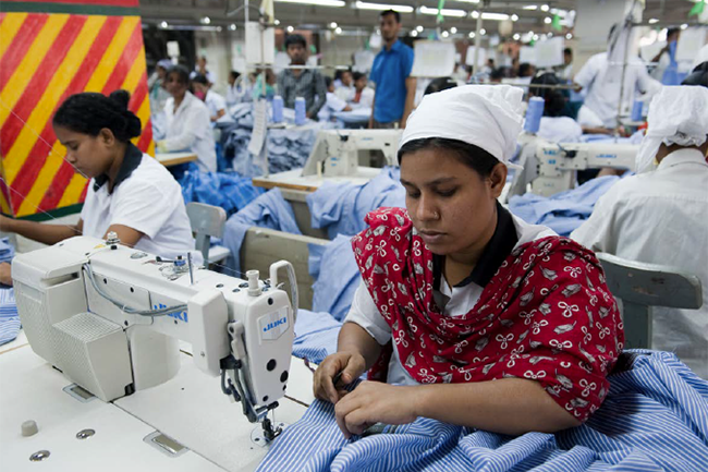 Deelnemers gezamenlijk project tegen kinderarbeid bezoeken India en Bangladesh