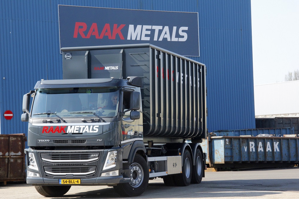 Vrachtwagen van Raak Metals